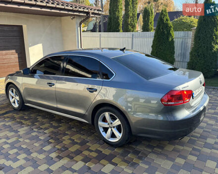 Фольксваген Пассат 2013 в Корсунь-Шевченковском на Automoto.ua Серый Фольксваген Пассат, объемом двигателя 2.5 л и пробегом 156 тыс. км за 10900 $, фото 4 на Automoto.ua