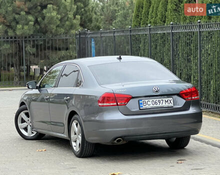 Сірий Фольксваген Пассат, об'ємом двигуна 2.5 л та пробігом 210 тис. км за 9700 $, фото 18 на Automoto.ua