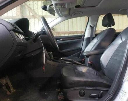 Серый Фольксваген Пассат, объемом двигателя 2 л и пробегом 89 тыс. км за 2500 $, фото 4 на Automoto.ua