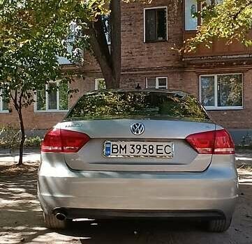 Серый Фольксваген Пассат, объемом двигателя 2.48 л и пробегом 207 тыс. км за 8000 $, фото 1 на Automoto.ua