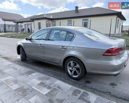 Серый Фольксваген Пассат, объемом двигателя 1.97 л и пробегом 247 тыс. км за 11500 $, фото 9 на Automoto.ua