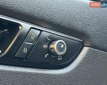 Серый Фольксваген Пассат, объемом двигателя 2 л и пробегом 259 тыс. км за 11500 $, фото 28 на Automoto.ua