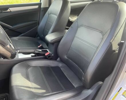 Серый Фольксваген Пассат, объемом двигателя 2.5 л и пробегом 89 тыс. км за 1325 $, фото 9 на Automoto.ua