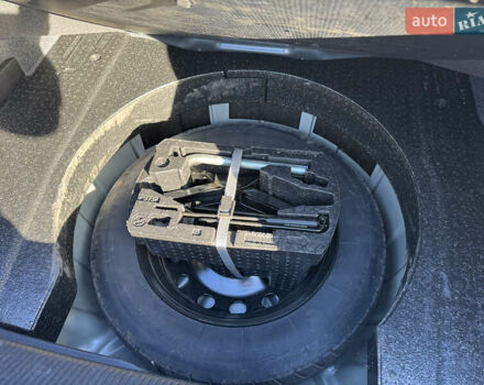 Фольксваген Пассат 2013 в Корсунь-Шевченковском на Automoto.ua Серый Фольксваген Пассат, объемом двигателя 2.5 л и пробегом 156 тыс. км за 10900 $, фото 27 на Automoto.ua