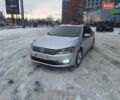 Серый Фольксваген Пассат, объемом двигателя 2.5 л и пробегом 145 тыс. км за 11900 $, фото 1 на Automoto.ua