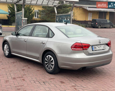 Серый Фольксваген Пассат, объемом двигателя 1.8 л и пробегом 165 тыс. км за 7999 $, фото 8 на Automoto.ua