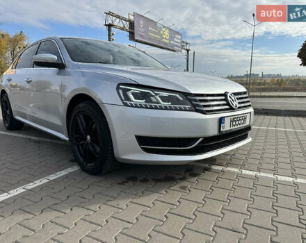 Серый Фольксваген Пассат, объемом двигателя 2 л и пробегом 160 тыс. км за 13700 $, фото 1 на Automoto.ua