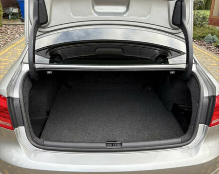 Сірий Фольксваген Пассат, об'ємом двигуна 2 л та пробігом 203 тис. км за 12500 $, фото 9 на Automoto.ua