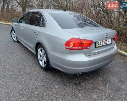 Серый Фольксваген Пассат, объемом двигателя 2.5 л и пробегом 219 тыс. км за 9800 $, фото 5 на Automoto.ua