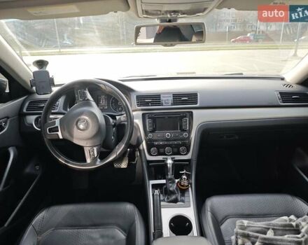 Серый Фольксваген Пассат, объемом двигателя 1.97 л и пробегом 206 тыс. км за 10700 $, фото 16 на Automoto.ua