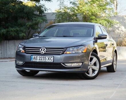 Серый Фольксваген Пассат, объемом двигателя 1.8 л и пробегом 190 тыс. км за 9700 $, фото 6 на Automoto.ua