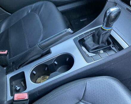 Сірий Фольксваген Пассат, об'ємом двигуна 2.5 л та пробігом 357 тис. км за 11500 $, фото 15 на Automoto.ua