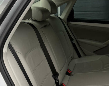 Серый Фольксваген Пассат, объемом двигателя 2 л и пробегом 204 тыс. км за 9600 $, фото 18 на Automoto.ua