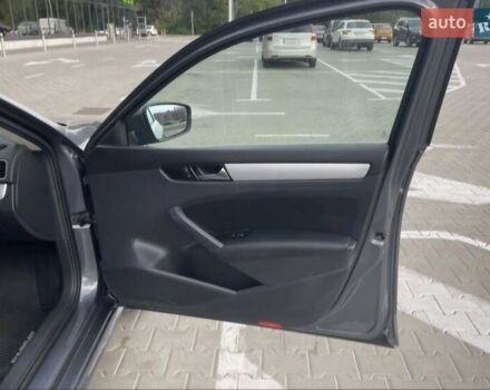 Сірий Фольксваген Пассат, об'ємом двигуна 2.48 л та пробігом 123 тис. км за 11300 $, фото 16 на Automoto.ua