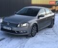 Серый Фольксваген Пассат, объемом двигателя 1.97 л и пробегом 350 тыс. км за 13000 $, фото 2 на Automoto.ua