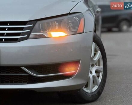 Серый Фольксваген Пассат, объемом двигателя 2.5 л и пробегом 236 тыс. км за 11800 $, фото 5 на Automoto.ua