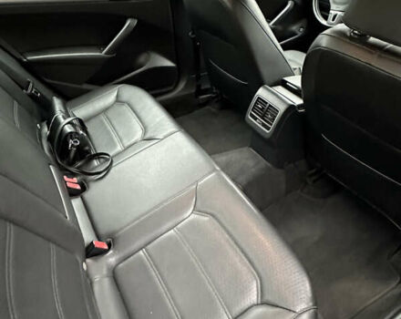 Серый Фольксваген Пассат, объемом двигателя 2.5 л и пробегом 276 тыс. км за 7999 $, фото 12 на Automoto.ua