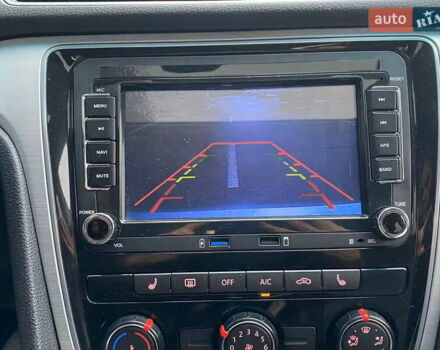 Сірий Фольксваген Пассат, об'ємом двигуна 2.5 л та пробігом 156 тис. км за 8999 $, фото 28 на Automoto.ua