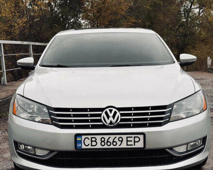 Фольксваген Пассат 2013 у Прилуках на Automoto.ua Сірий Фольксваген Пассат, об'ємом двигуна 2 л та пробігом 178 тис. км за 12500 $, фото 1 на Automoto.ua