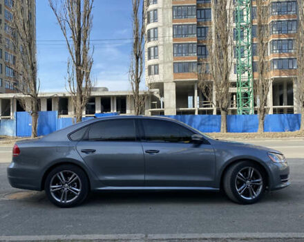 Сірий Фольксваген Пассат, об'ємом двигуна 2.5 л та пробігом 190 тис. км за 11500 $, фото 2 на Automoto.ua