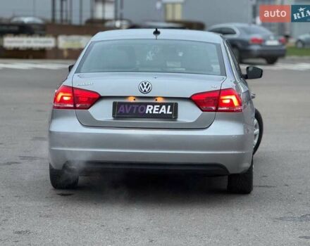 Серый Фольксваген Пассат, объемом двигателя 2.5 л и пробегом 236 тыс. км за 11800 $, фото 46 на Automoto.ua