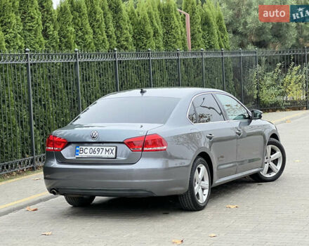 Сірий Фольксваген Пассат, об'ємом двигуна 2.5 л та пробігом 210 тис. км за 9700 $, фото 11 на Automoto.ua