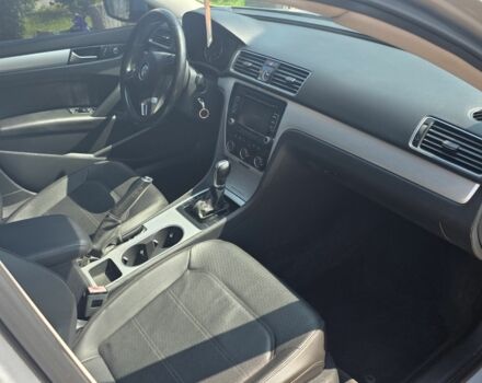 Серый Фольксваген Пассат, объемом двигателя 2 л и пробегом 230 тыс. км за 10990 $, фото 2 на Automoto.ua