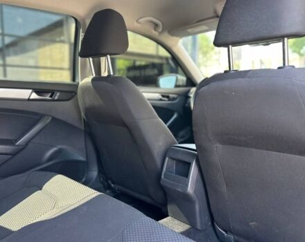 Сірий Фольксваген Пассат, об'ємом двигуна 2.5 л та пробігом 103 тис. км за 9800 $, фото 16 на Automoto.ua