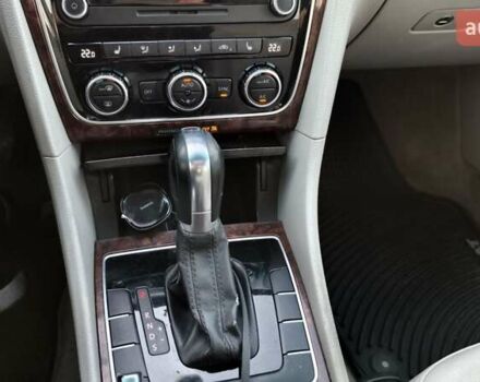 Серый Фольксваген Пассат, объемом двигателя 2.5 л и пробегом 207 тыс. км за 12500 $, фото 16 на Automoto.ua