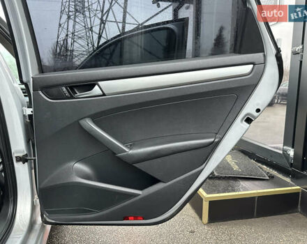 Серый Фольксваген Пассат, объемом двигателя 2.48 л и пробегом 187 тыс. км за 9800 $, фото 21 на Automoto.ua