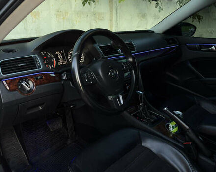 Серый Фольксваген Пассат, объемом двигателя 2 л и пробегом 259 тыс. км за 11500 $, фото 18 на Automoto.ua