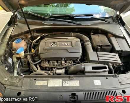 Серый Фольксваген Пассат, объемом двигателя 1.8 л и пробегом 220 тыс. км за 12500 $, фото 7 на Automoto.ua