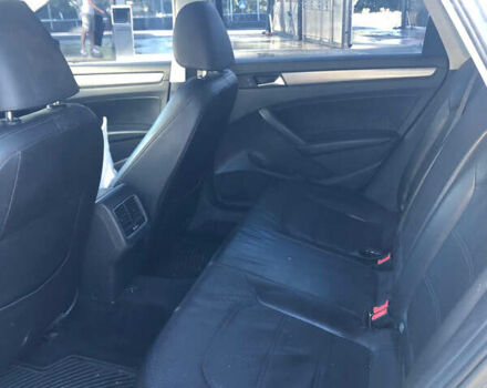 Сірий Фольксваген Пассат, об'ємом двигуна 1.97 л та пробігом 130 тис. км за 11500 $, фото 9 на Automoto.ua