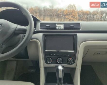 Серый Фольксваген Пассат, объемом двигателя 2.5 л и пробегом 120 тыс. км за 11000 $, фото 8 на Automoto.ua