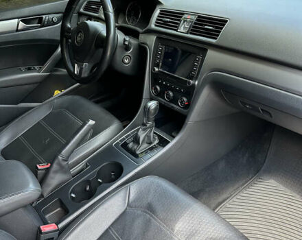 Сірий Фольксваген Пассат, об'ємом двигуна 1.8 л та пробігом 176 тис. км за 10190 $, фото 23 на Automoto.ua