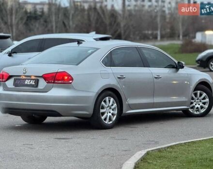 Серый Фольксваген Пассат, объемом двигателя 2.5 л и пробегом 236 тыс. км за 11800 $, фото 42 на Automoto.ua