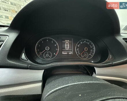 Сірий Фольксваген Пассат, об'ємом двигуна 2.5 л та пробігом 221 тис. км за 9800 $, фото 20 на Automoto.ua