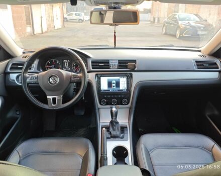 Сірий Фольксваген Пассат, об'ємом двигуна 2 л та пробігом 165 тис. км за 11500 $, фото 6 на Automoto.ua