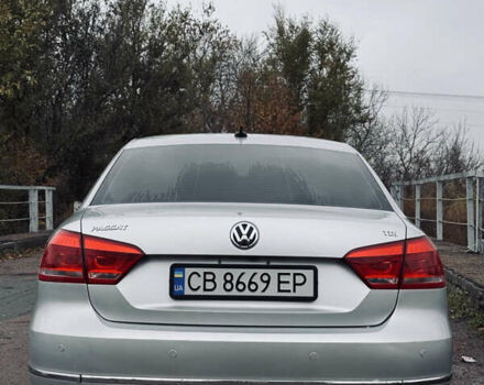 Фольксваген Пассат 2013 у Прилуках на Automoto.ua Сірий Фольксваген Пассат, об'ємом двигуна 2 л та пробігом 178 тис. км за 12500 $, фото 16 на Automoto.ua