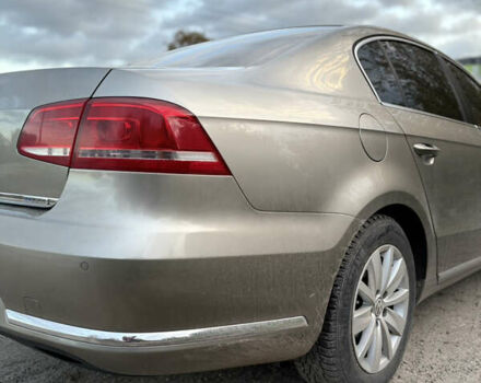 Фольксваген Пассат 2013 в Каменце-Подольском на Automoto.ua Серый Фольксваген Пассат, объемом двигателя 1.6 л и пробегом 270 тыс. км за 10500 $, фото 7 на Automoto.ua