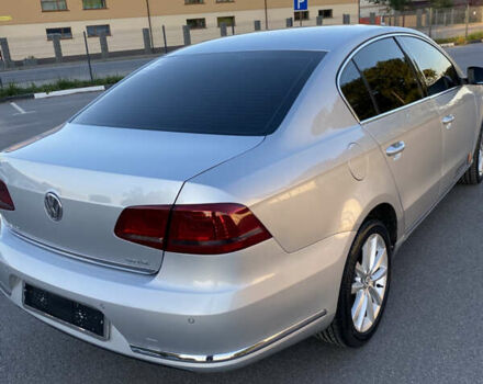 Серый Фольксваген Пассат, объемом двигателя 2 л и пробегом 180 тыс. км за 12500 $, фото 5 на Automoto.ua