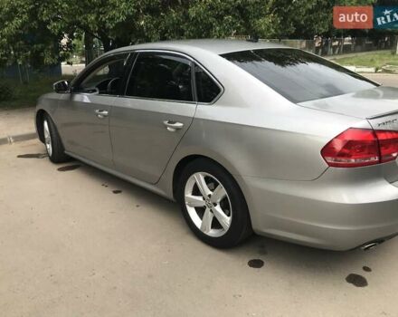 Серый Фольксваген Пассат, объемом двигателя 2.48 л и пробегом 278 тыс. км за 10000 $, фото 2 на Automoto.ua