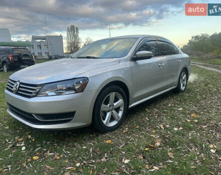 Серый Фольксваген Пассат, объемом двигателя 2.48 л и пробегом 207 тыс. км за 10700 $, фото 1 на Automoto.ua