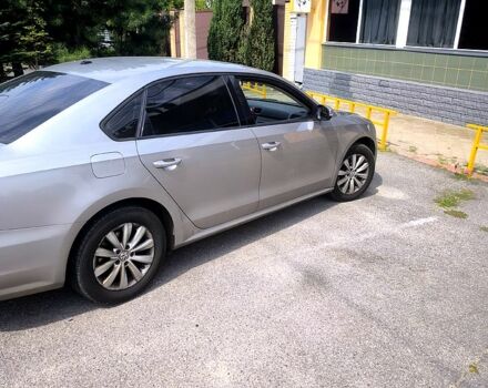 Серый Фольксваген Пассат, объемом двигателя 2.5 л и пробегом 190 тыс. км за 8000 $, фото 3 на Automoto.ua