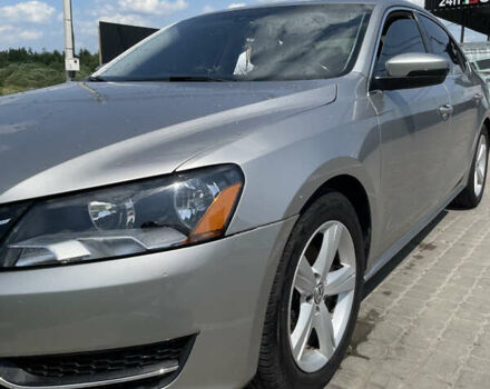 Сірий Фольксваген Пассат, об'ємом двигуна 2.5 л та пробігом 221 тис. км за 11300 $, фото 2 на Automoto.ua