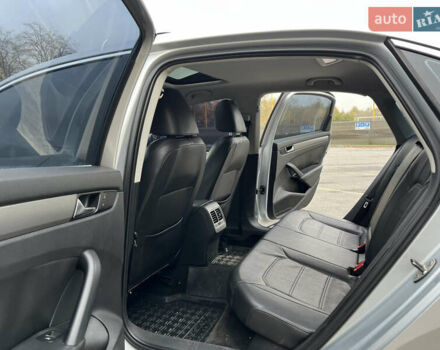 Серый Фольксваген Пассат, объемом двигателя 2.5 л и пробегом 230 тыс. км за 8700 $, фото 29 на Automoto.ua