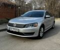 Серый Фольксваген Пассат, объемом двигателя 2.5 л и пробегом 205 тыс. км за 9900 $, фото 1 на Automoto.ua