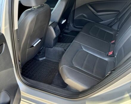 Фольксваген Пассат 2013 в Сумах на Automoto.ua Серый Фольксваген Пассат, объемом двигателя 2.5 л и пробегом 187 тыс. км за 10300 $, фото 7 на Automoto.ua