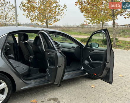 Сірий Фольксваген Пассат, об'ємом двигуна 2.5 л та пробігом 210 тис. км за 9700 $, фото 22 на Automoto.ua