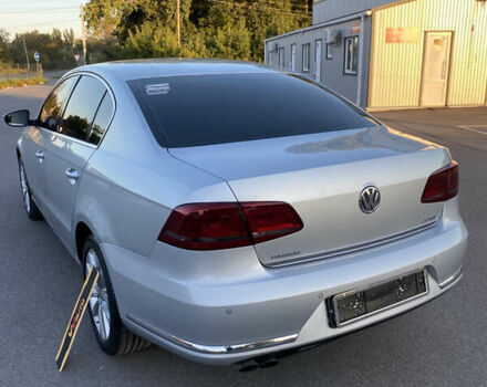 Серый Фольксваген Пассат, объемом двигателя 2 л и пробегом 180 тыс. км за 12500 $, фото 4 на Automoto.ua